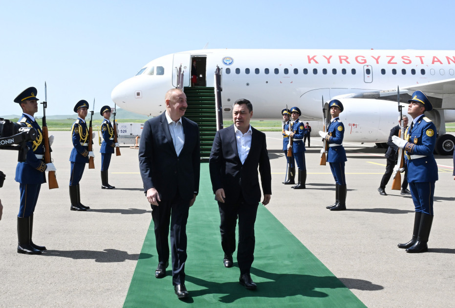 Qırğızıstan Prezidenti Sadır Japarov Füzuli rayonuna gedib
